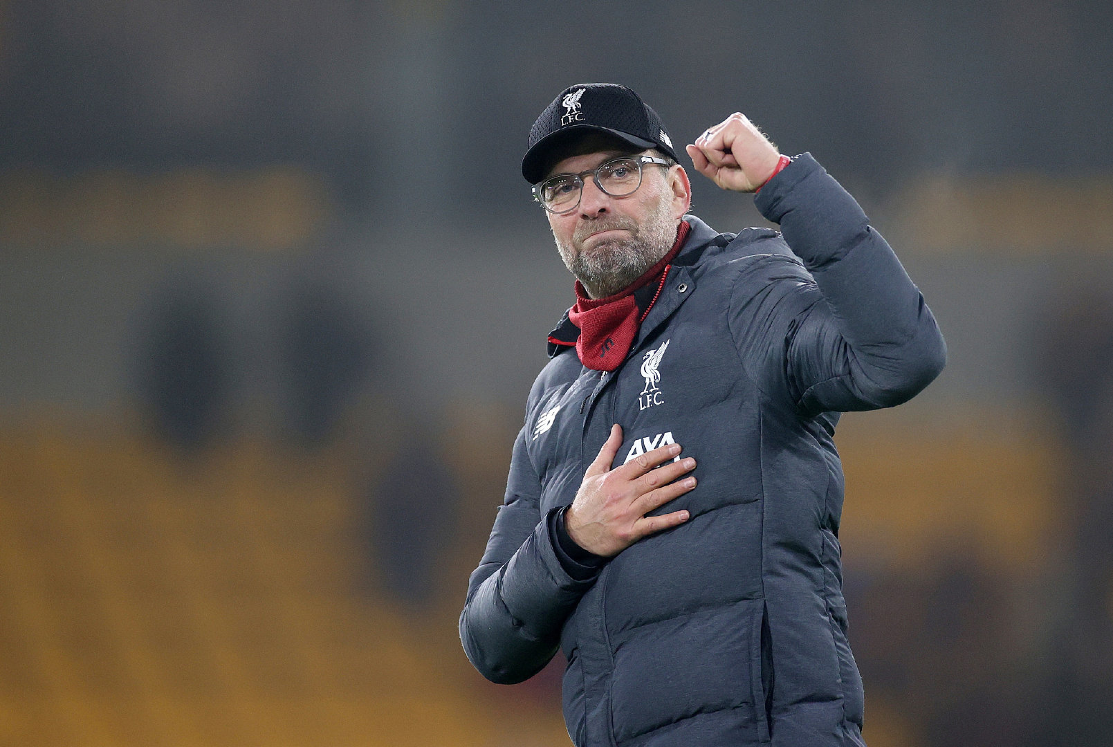 包含社区盾倒计时，菲尼克斯太阳清晨主帅复盘，细节引发关注，媒体盛赞，团队化学反应显著的词条-爱游戏网页版