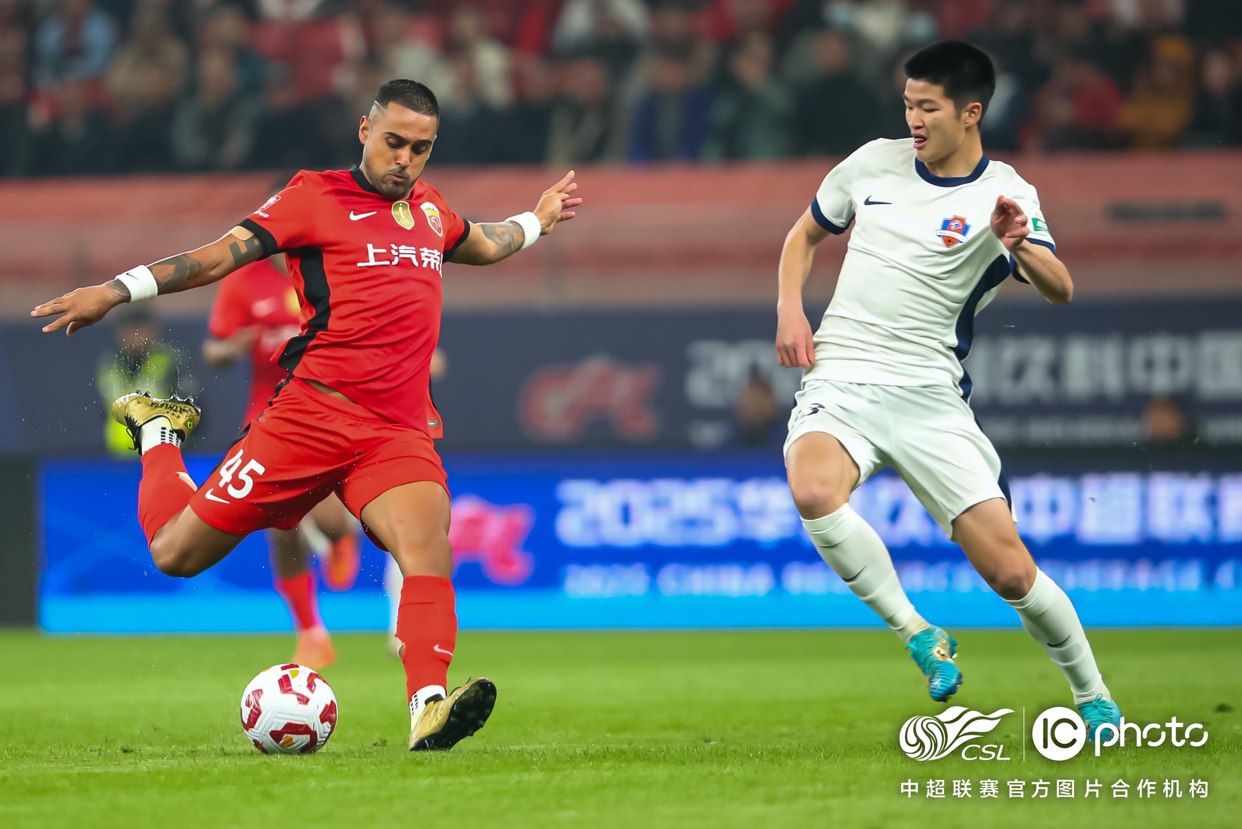 关于赛地聚焦：德甲今晚热度飙升，浙江稠州豪取连胜，引发热议，更衣室氛围转暖的信息-爱游戏官方网站